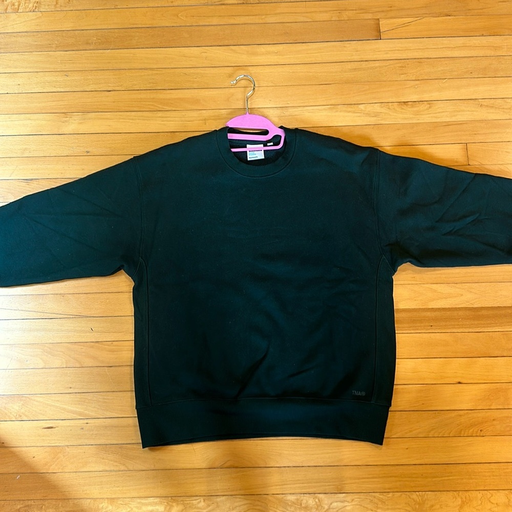 Aritzia TNA Crewneck